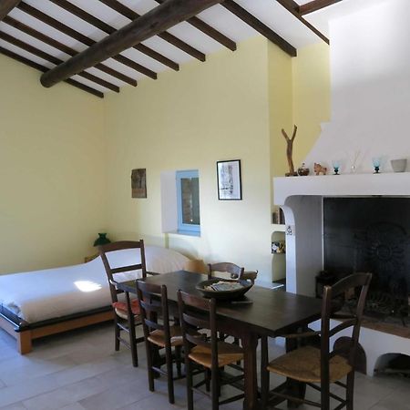 Bastide au coeur du Lubéron Lejlighed Gordes Eksteriør billede